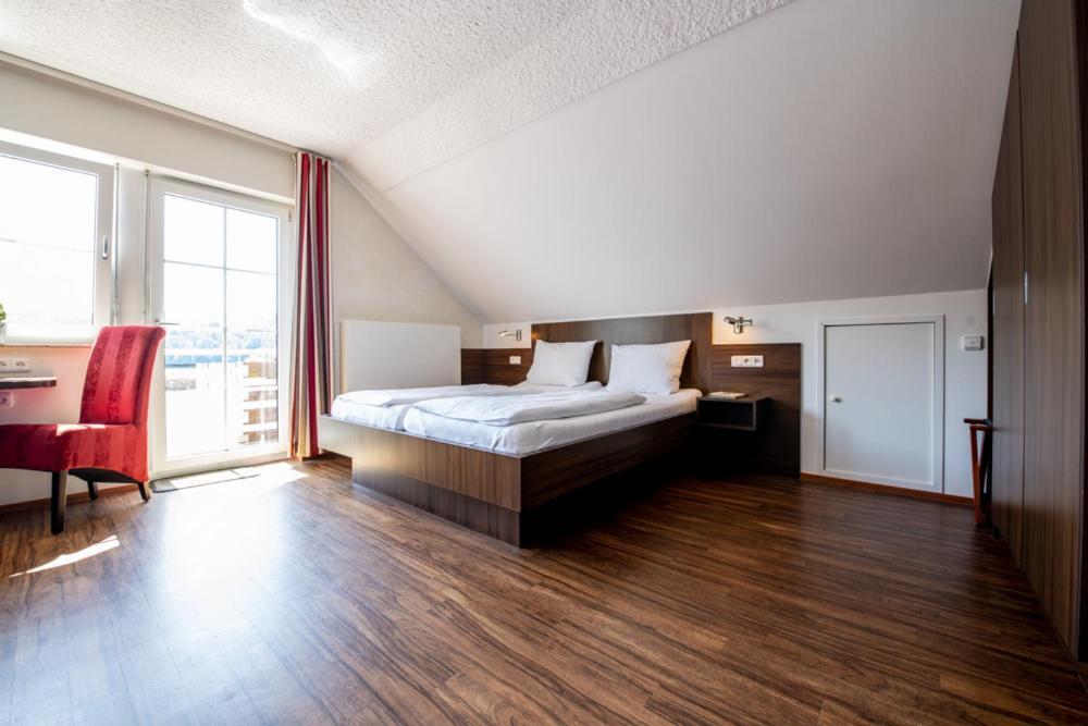 Garni Hotel Henn Simmerath Bagian luar foto