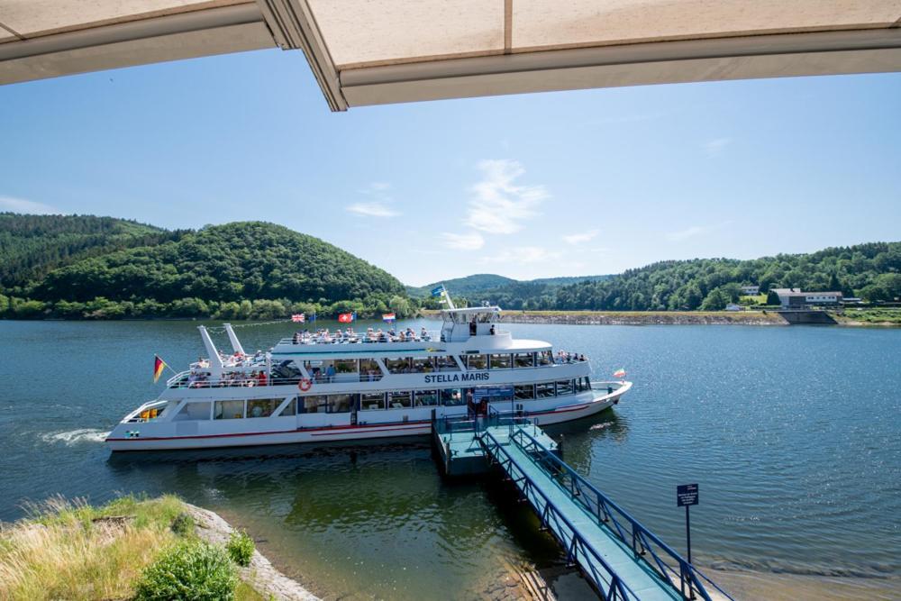 Garni Hotel Henn Simmerath Bagian luar foto